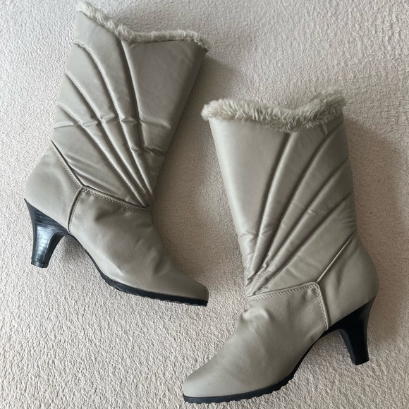 Vintage Faux Fur Lined Heeled Winter Boots 8 Grey - Picture 2 of 13